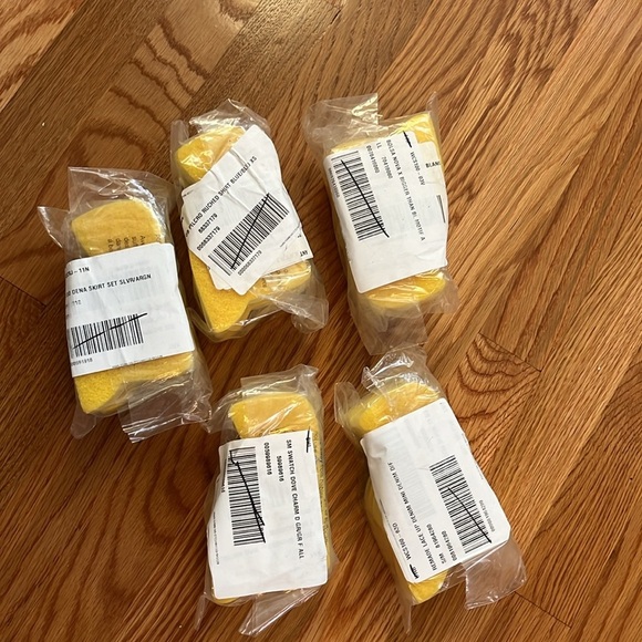 Anthropologie ‘Rare Birds’ Sponges 5 Sets of 2 NWT - Picture 4 of 8